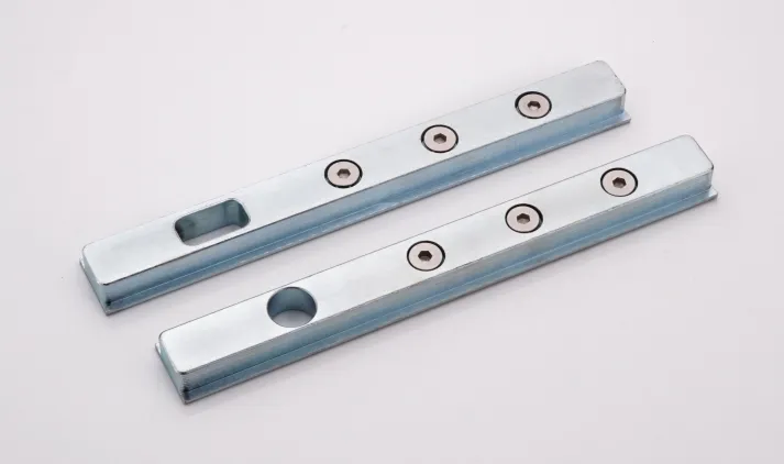 16x45 Profile RM Pivet - Top Bottom
